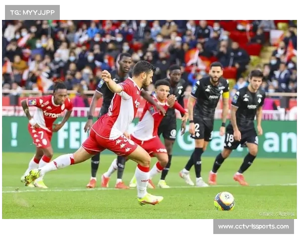 梅斯vs里尔半场0-2，客队进攻高效主队防守崩盘